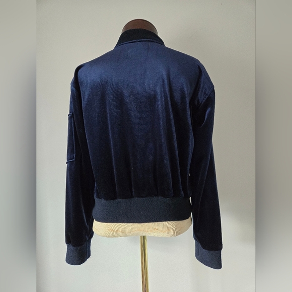 PULL & BEAR crushed velvet navy bomber jacket. Size small - Picture 5 of 11